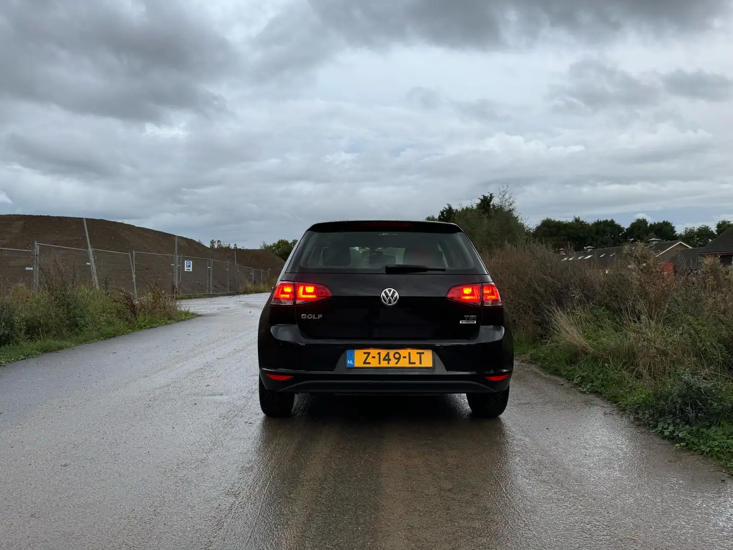 Volkswagen Golf 1.2 TSI Trend Edition Zwart - 2