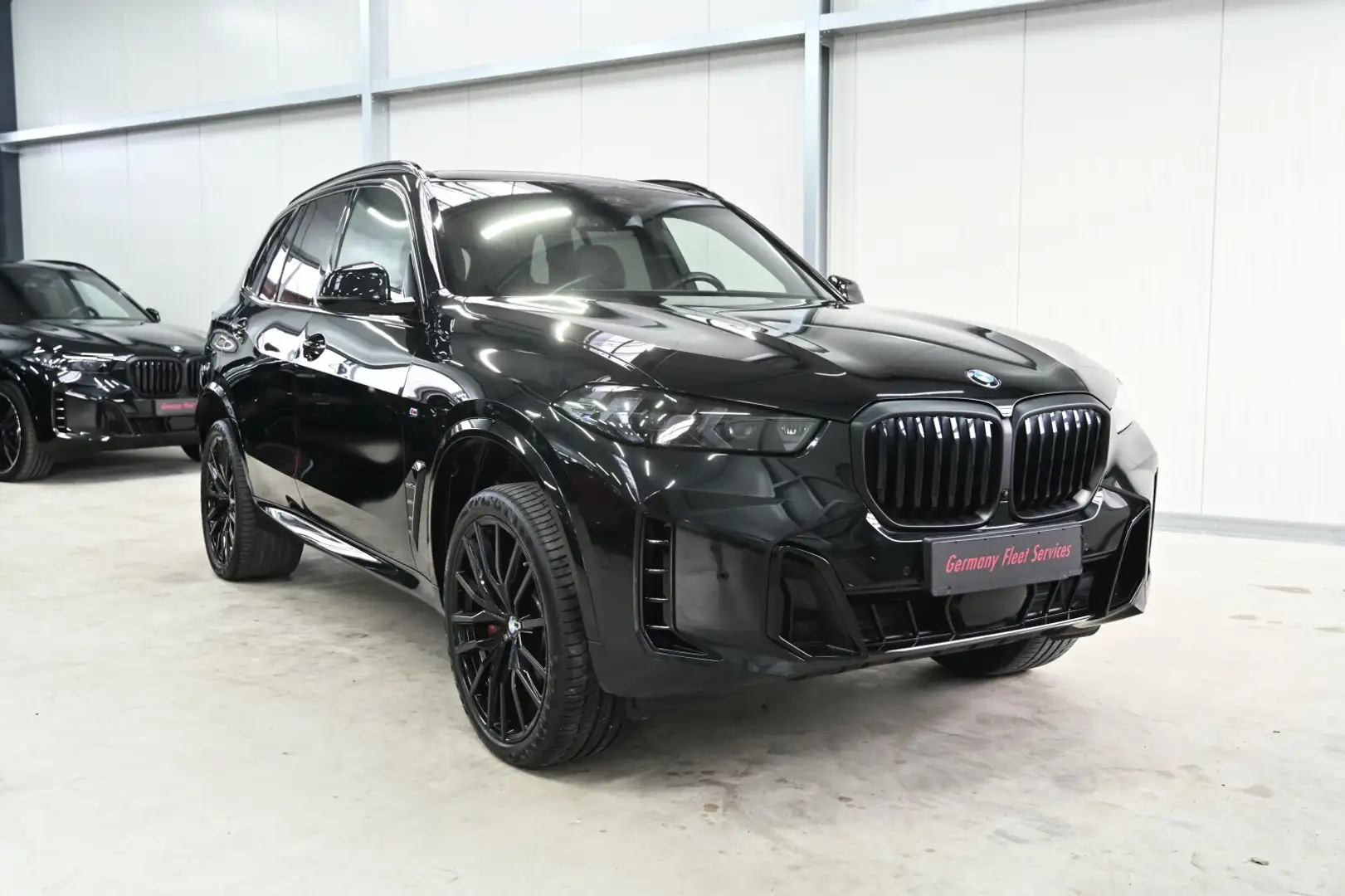 BMW X5 X5 40i M-Sport Pro LUFT*PANO-SKY*INTEGRAL*B&W*22 Schwarz - 2