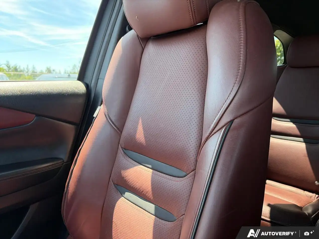 Mazda CX-9 снимка Mazda CX-9