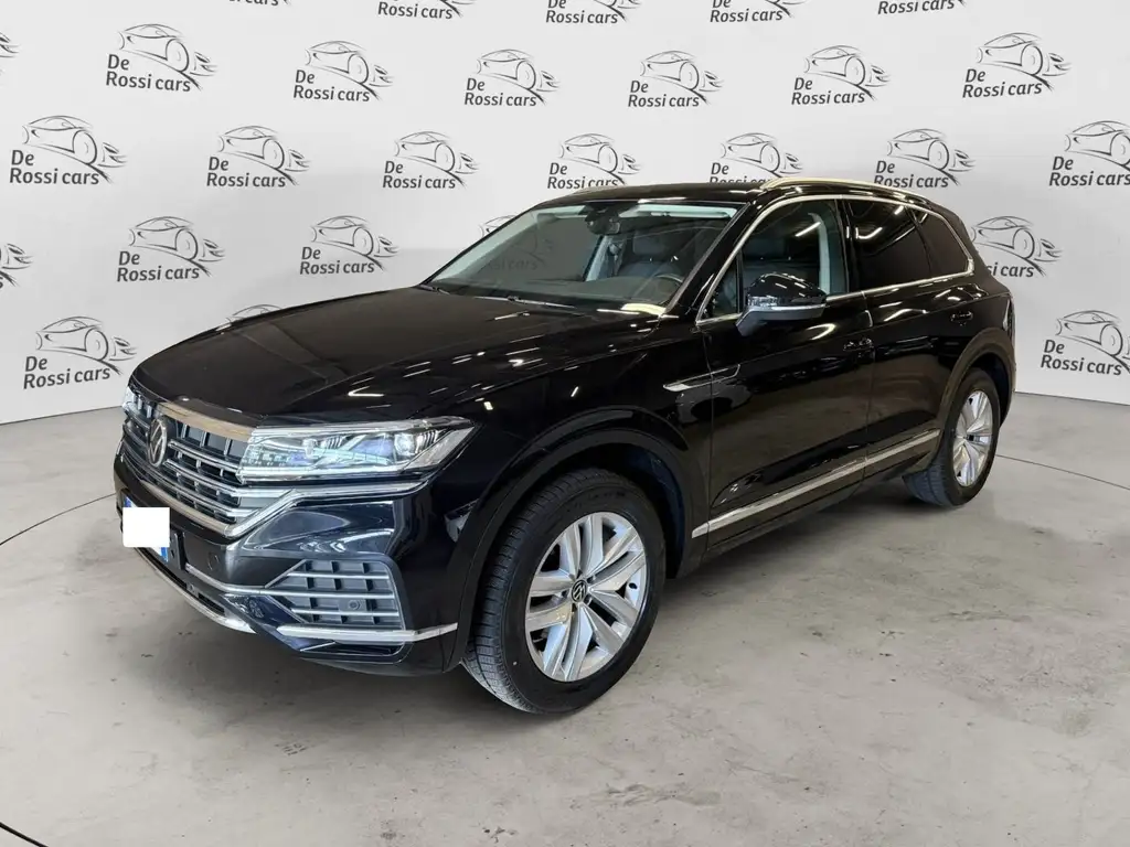 Volkswagen Touareg 2021 из Европы — купить под ключ