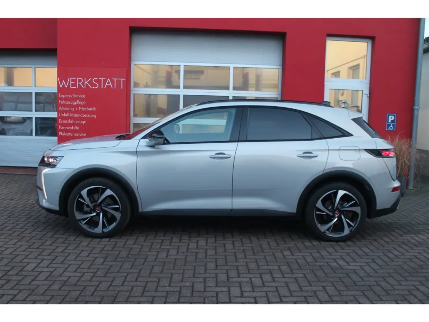 DS Automobiles DS 7 E-Tense 4x4 Performance Line+ 360 LED Focal Gris - 2