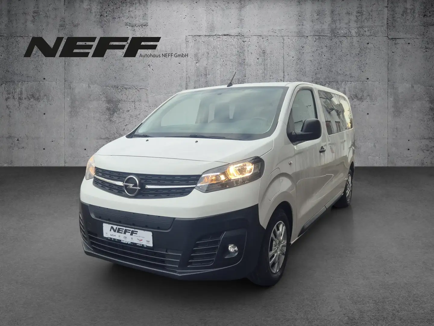 Opel Vivaro Kombi -e (49/50kWh) (L2) M Navi+Kam.+PDC Weiß - 2