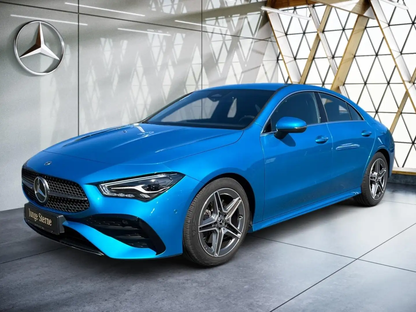 Mercedes-Benz CLA 220 d Coupé AMG LenkradHz*Sitzkomfort*Kamera Kék - 2
