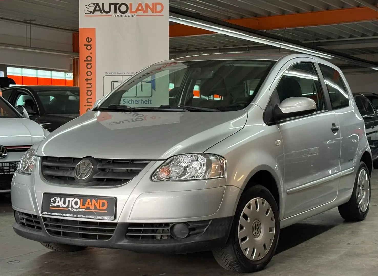 Volkswagen Fox Refresh*NUR 65.000 KM*TÜV 12/2026 Silber - 2
