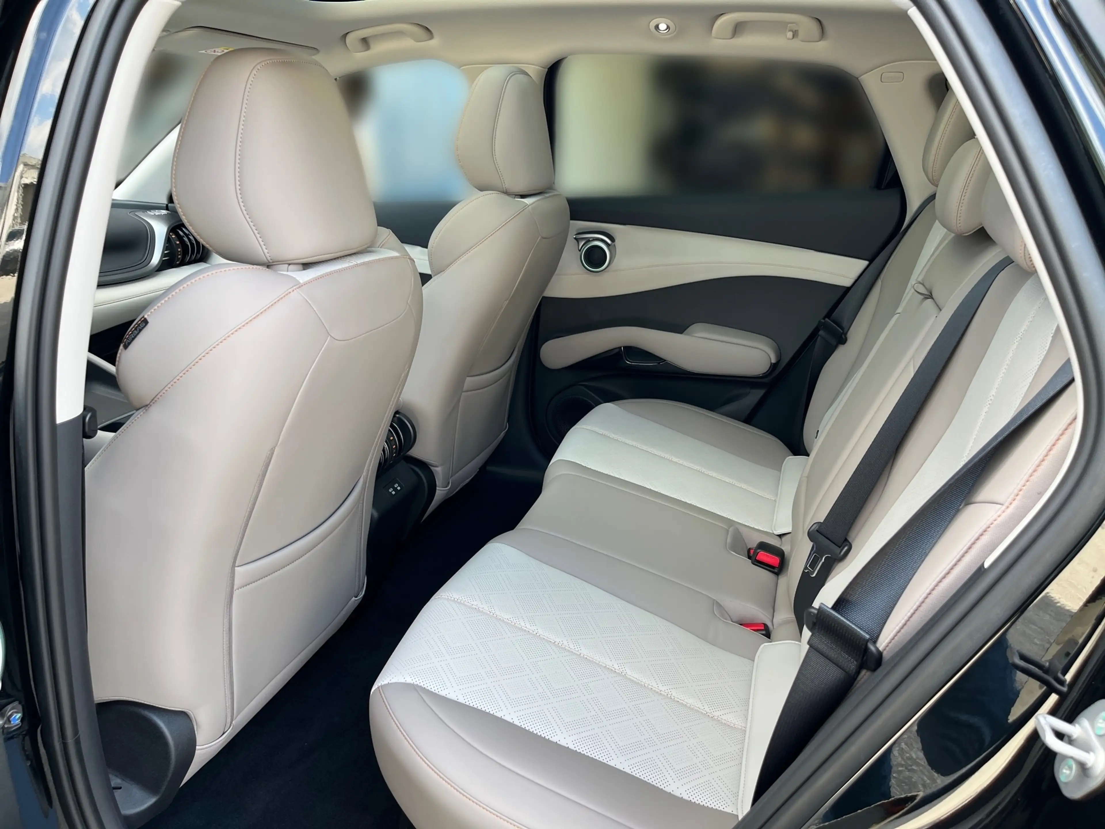 BYD Atto 3 EVO Excellence AWD — photo 13