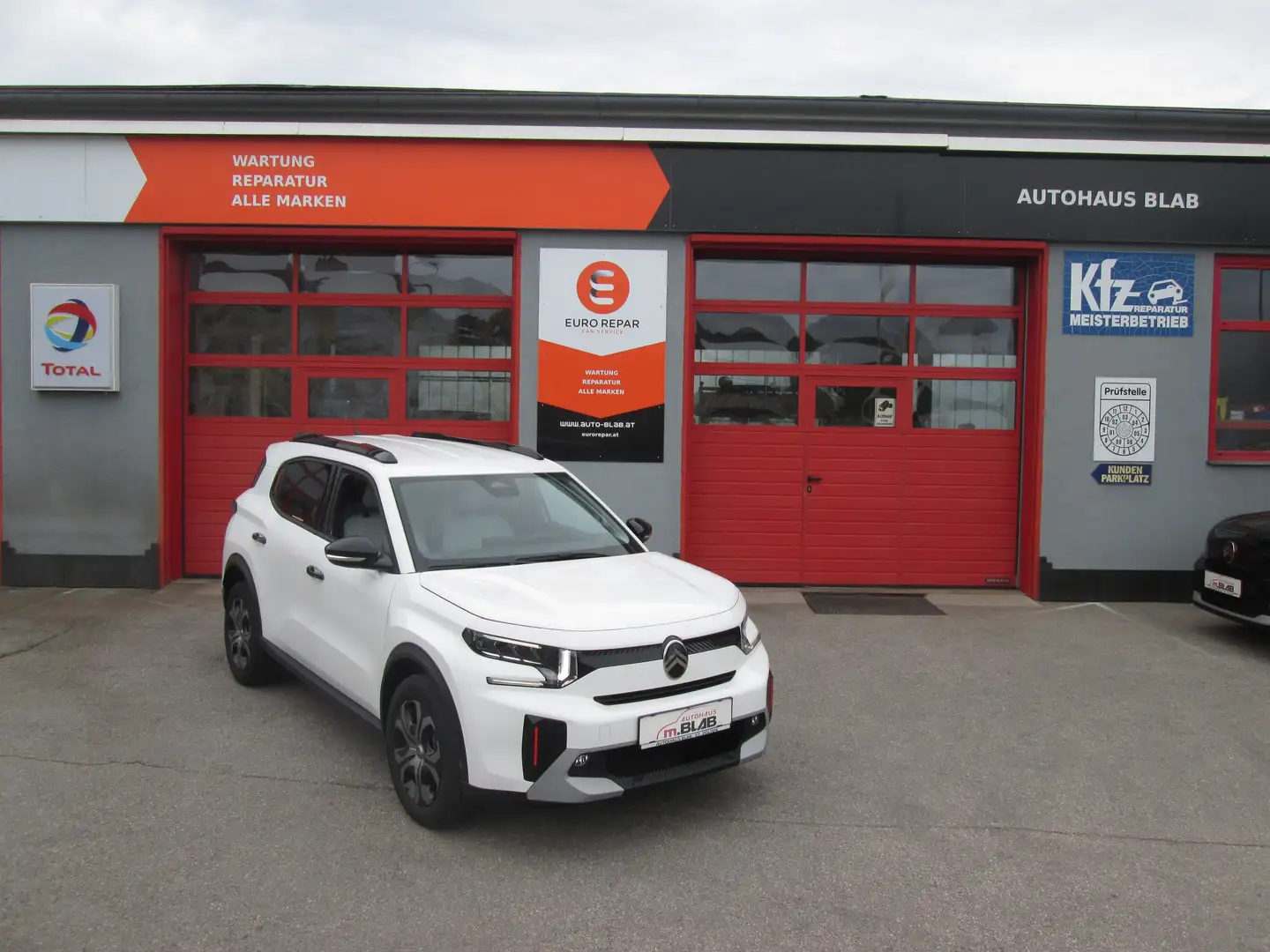 Citroen C3 Aircross Turbo 100 PLUS * WINTERPAKET * Weiß - 1