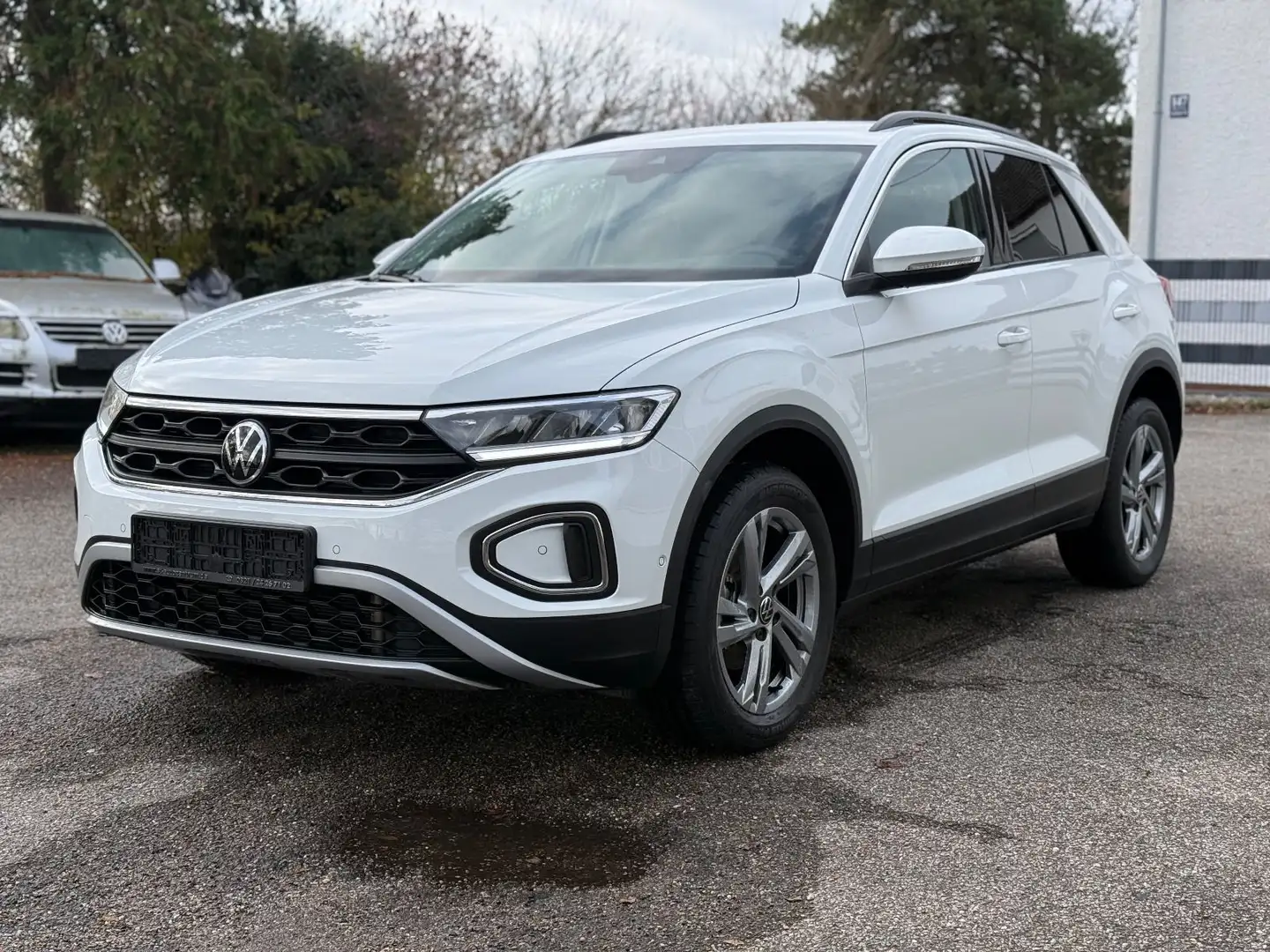 Volkswagen T-Roc Life 1.5*LED*SH*App-Connect*Alu* Weiß - 2