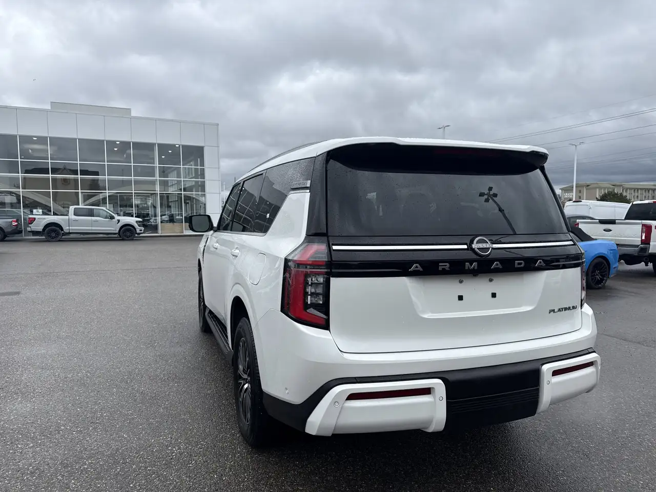 Nissan Armada снимка Nissan Armada