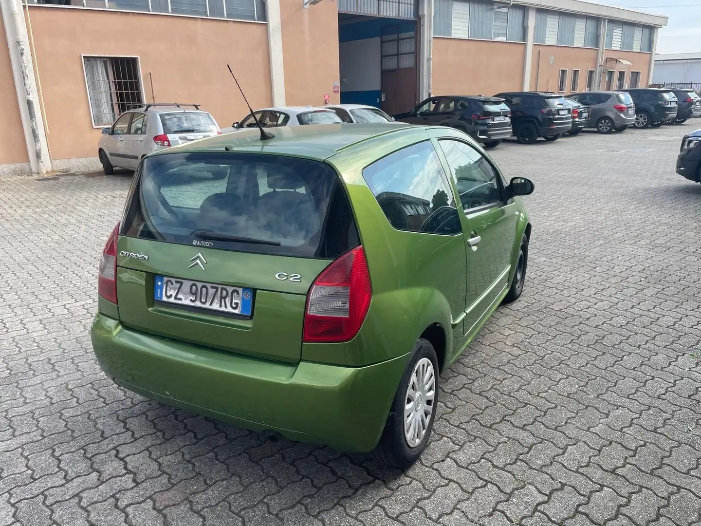 Citroen C2 C2 1.1 NEOPATENTATI Verde - 2