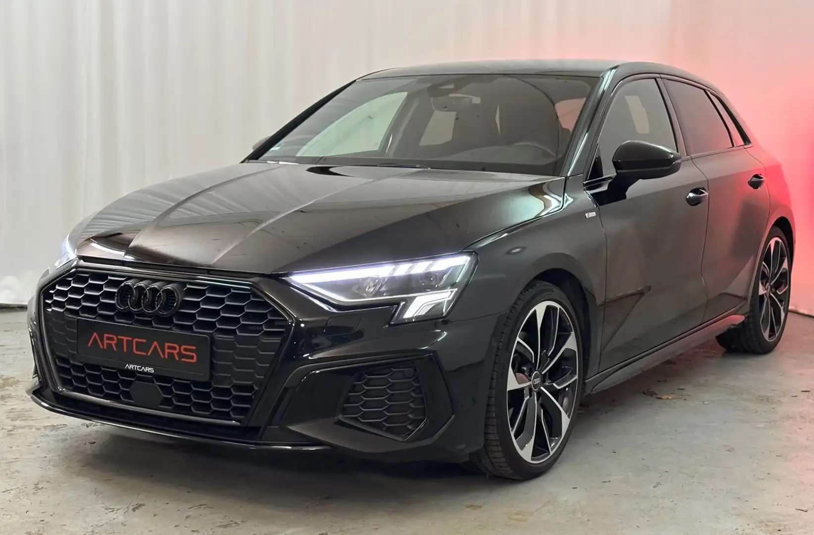 Audi A3 Sportback 35 1.5 tfsi 150cv S-line S-tronic 19" Noir - 1