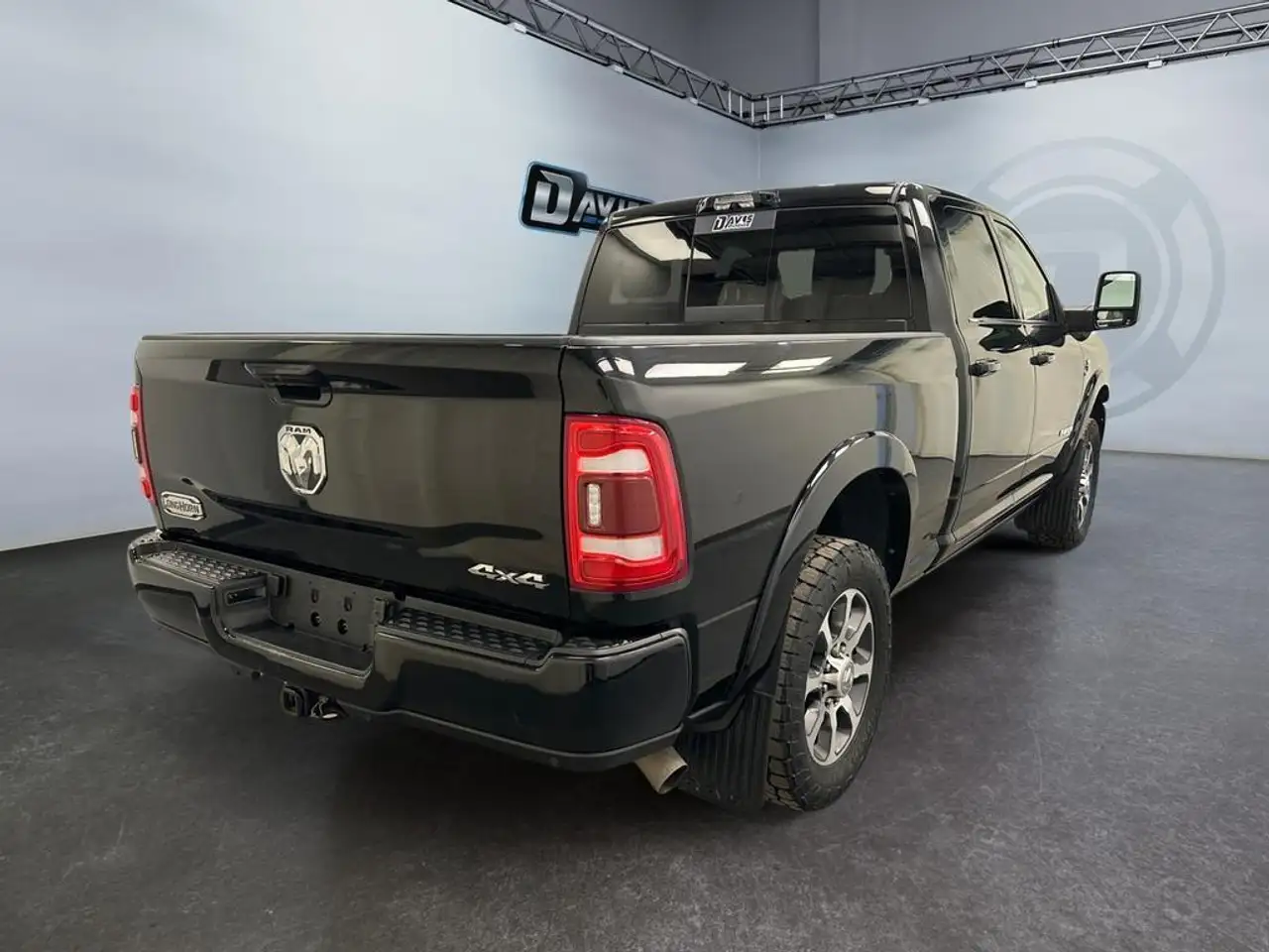 RAM 3500 photo RAM 3500