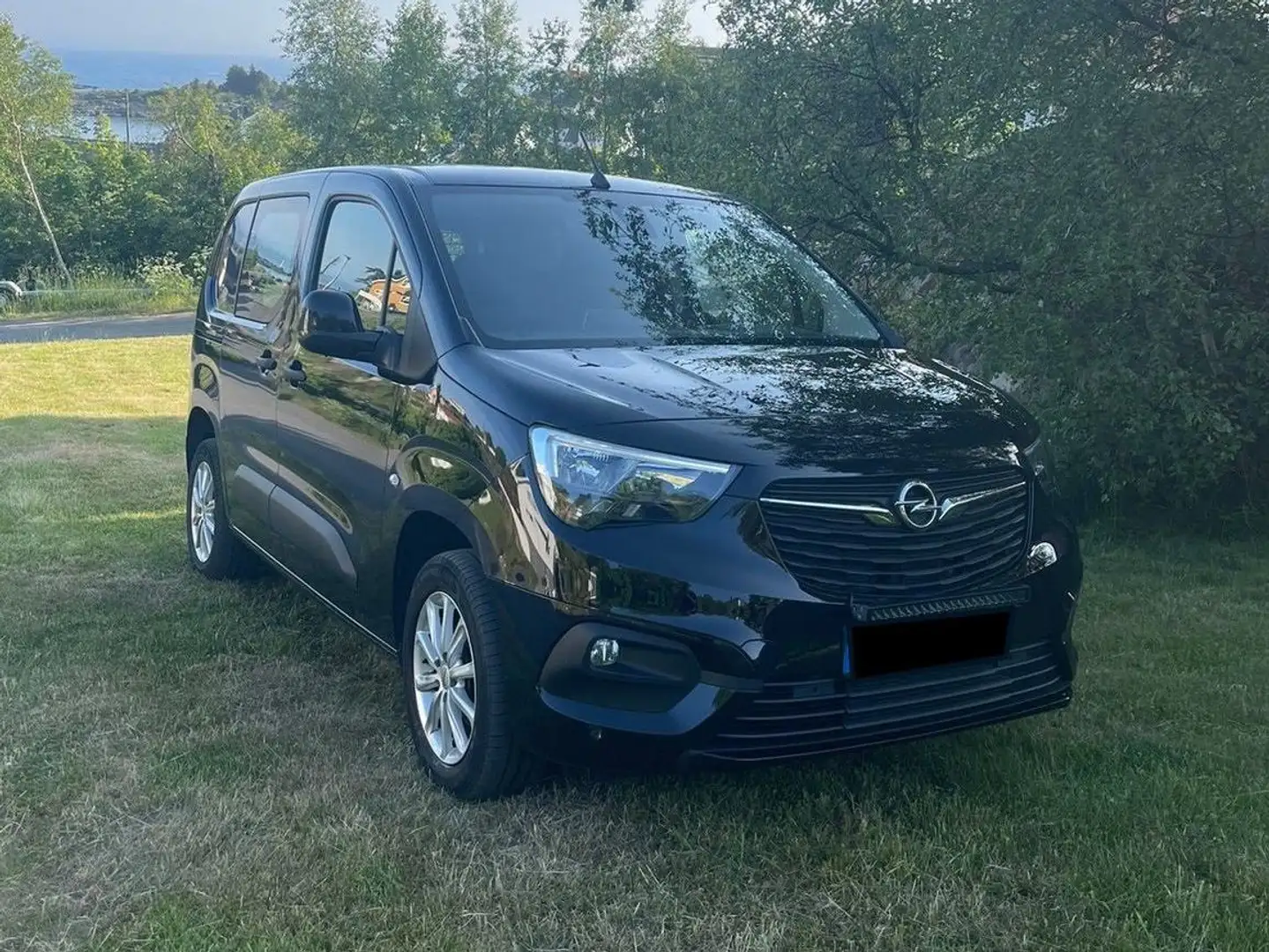 Opel Combo Combo Cargo 1.5 D Edition Schwarz - 2