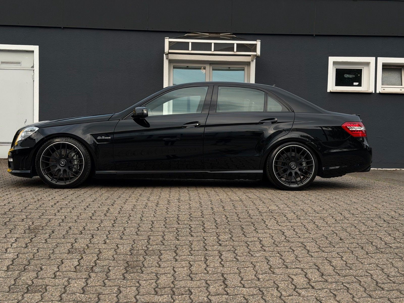 Mercedes-Benz E 63 AMG DIST/MASSAGE/HK/MEMRY/SHZ/STBL — photo 8