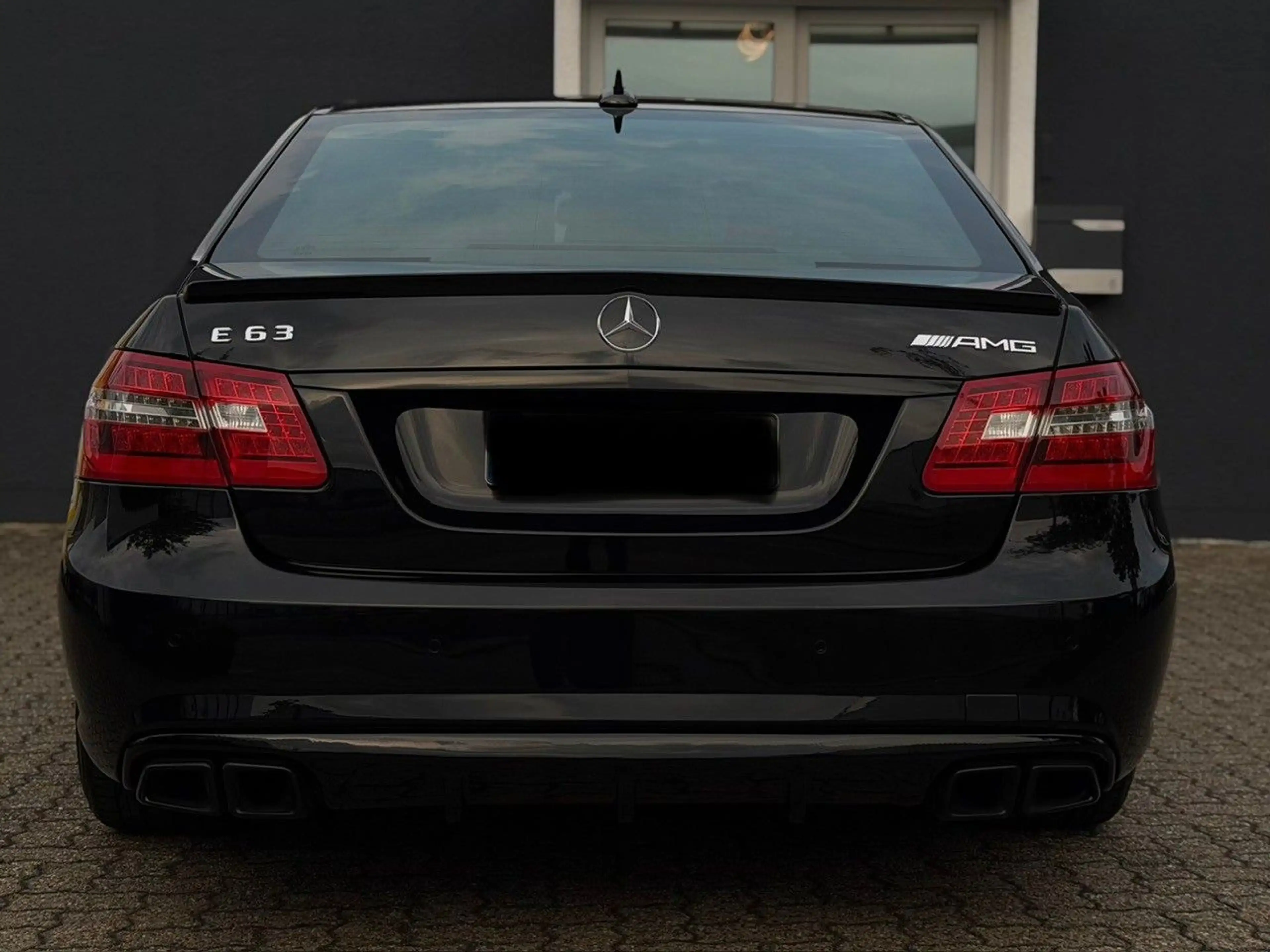 Mercedes-Benz E 63 AMG DIST/MASSAGE/HK/MEMRY/SHZ/STBL — photo 5