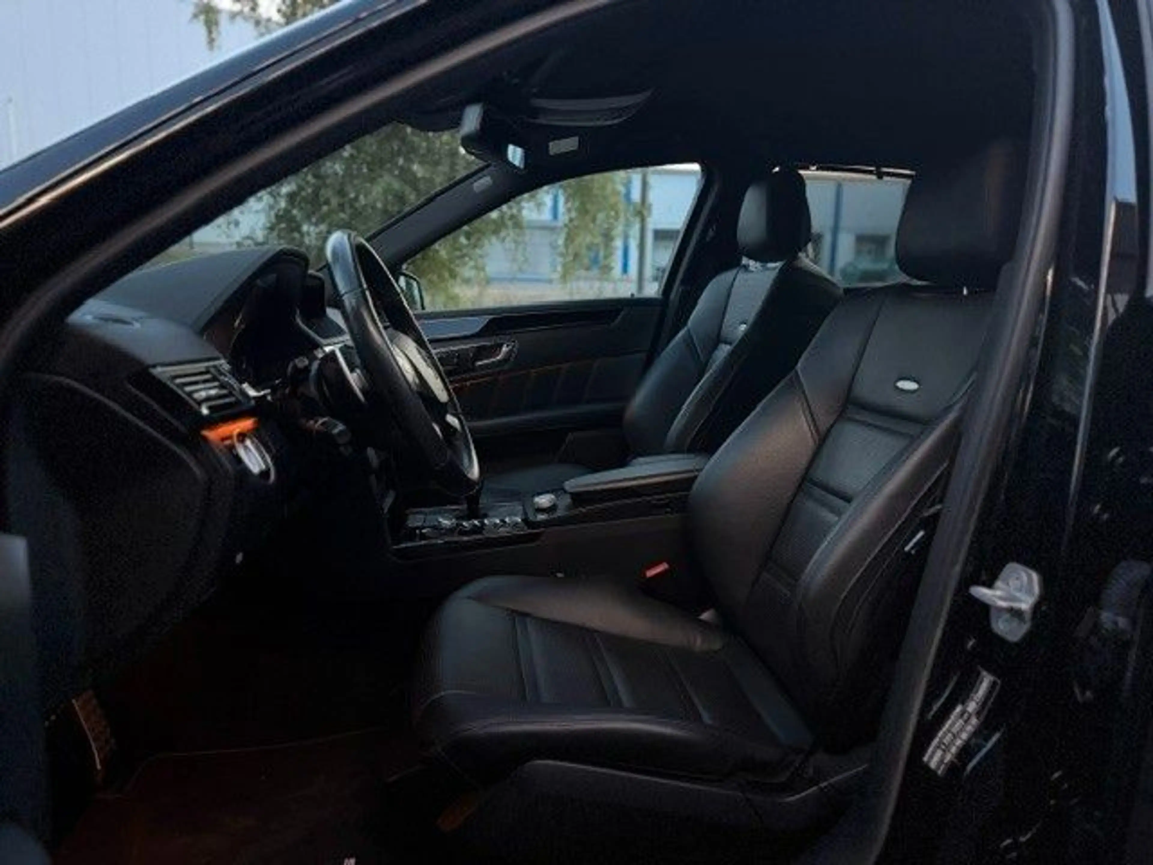Mercedes-Benz E 63 AMG DIST/MASSAGE/HK/MEMRY/SHZ/STBL — photo 13