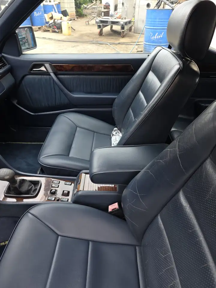 Mercedes-Benz E 200 Cabrio, foto 11