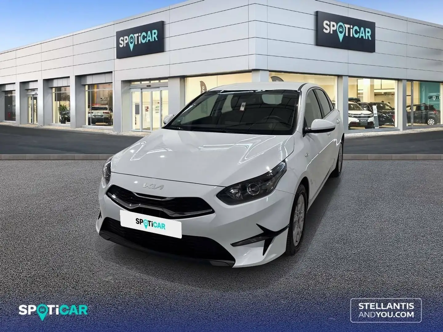 Kia 1.6 MHEV iMT 100kW (136CV) Drive Blanco - 1