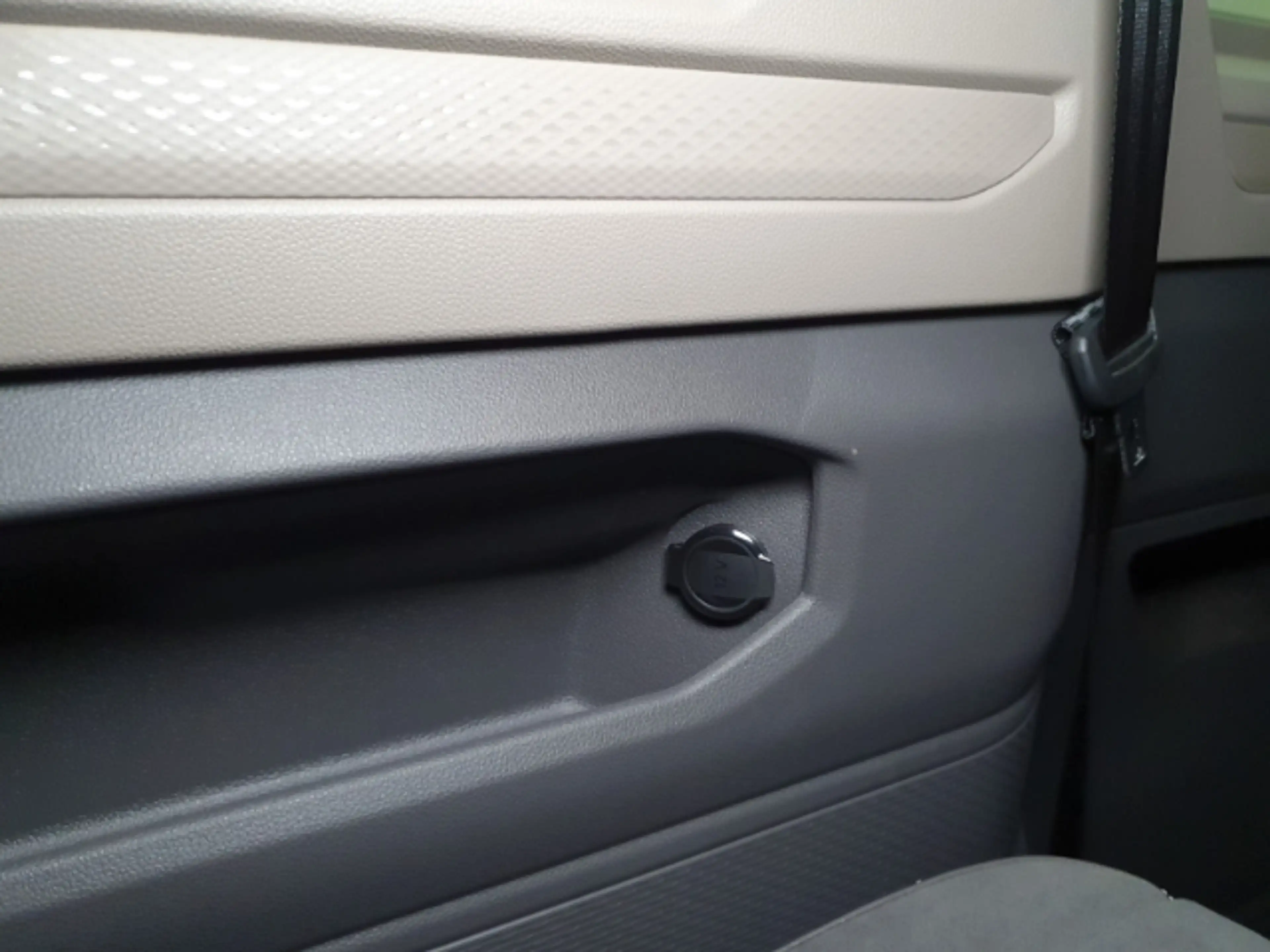 Volkswagen T7 California Beach TSI eHybrid 4MOTION DSG 5J Garantie — photo 14