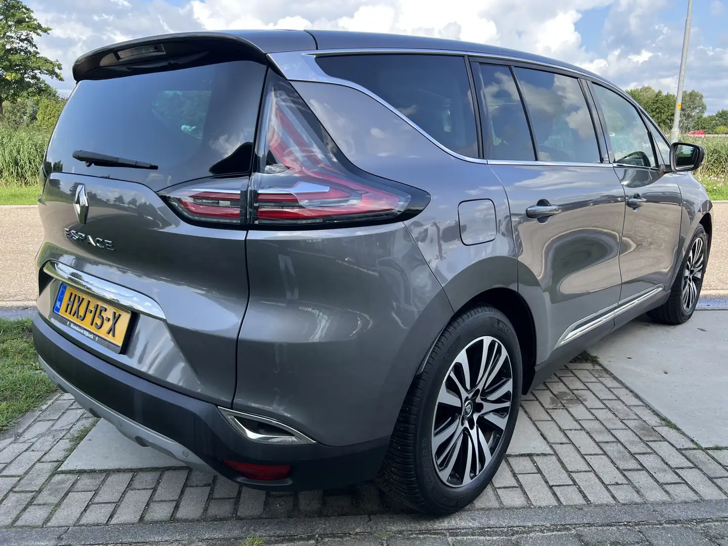 Renault Espace 1.6 dCi Initiale Paris 160 PK / 7-Persoons / Delae Gri - 2
