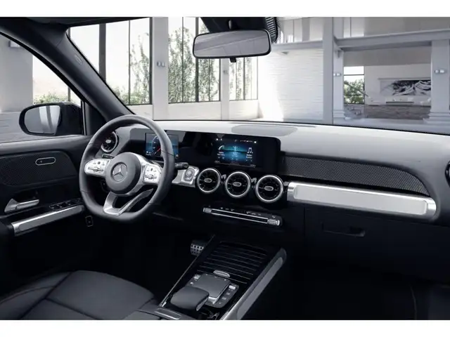 Mercedes-Benz GLB view 10