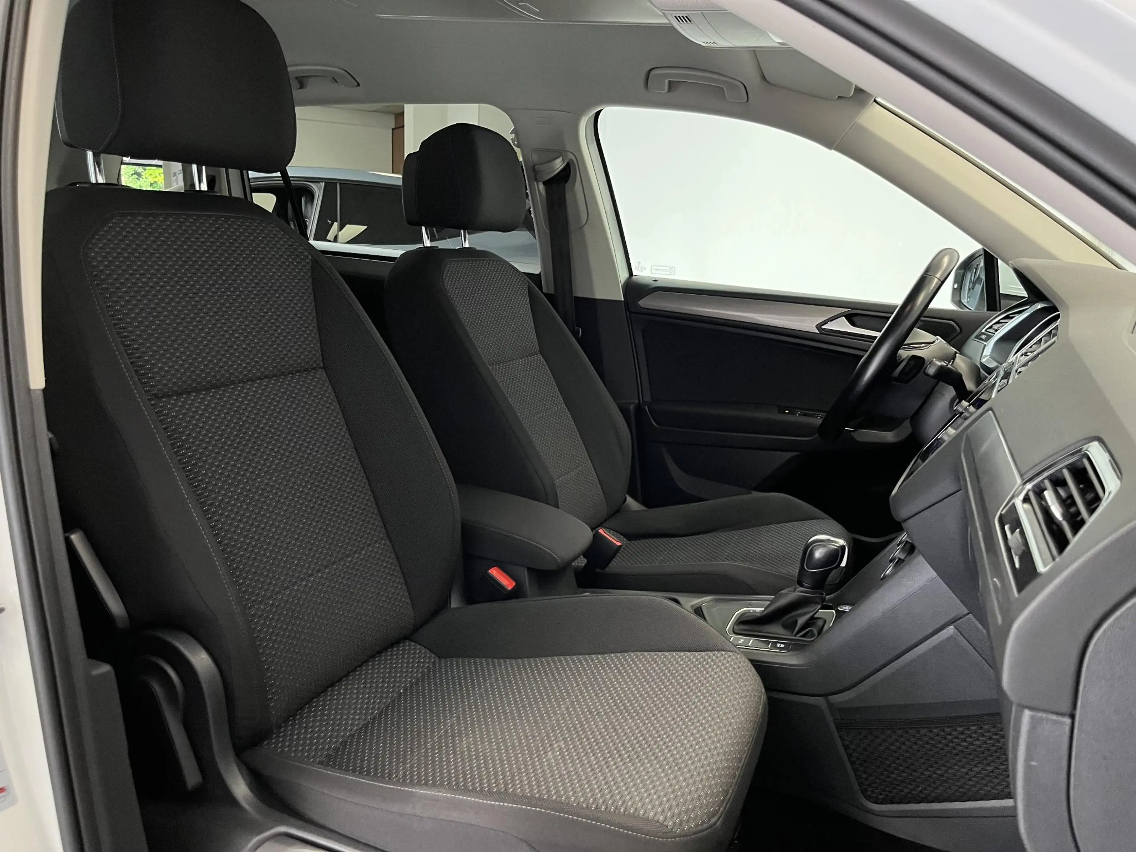 Volkswagen Tiguan Allspace 1.5 TSI Comfortline Business | TREKHAAK | CARPLAY — photo 13