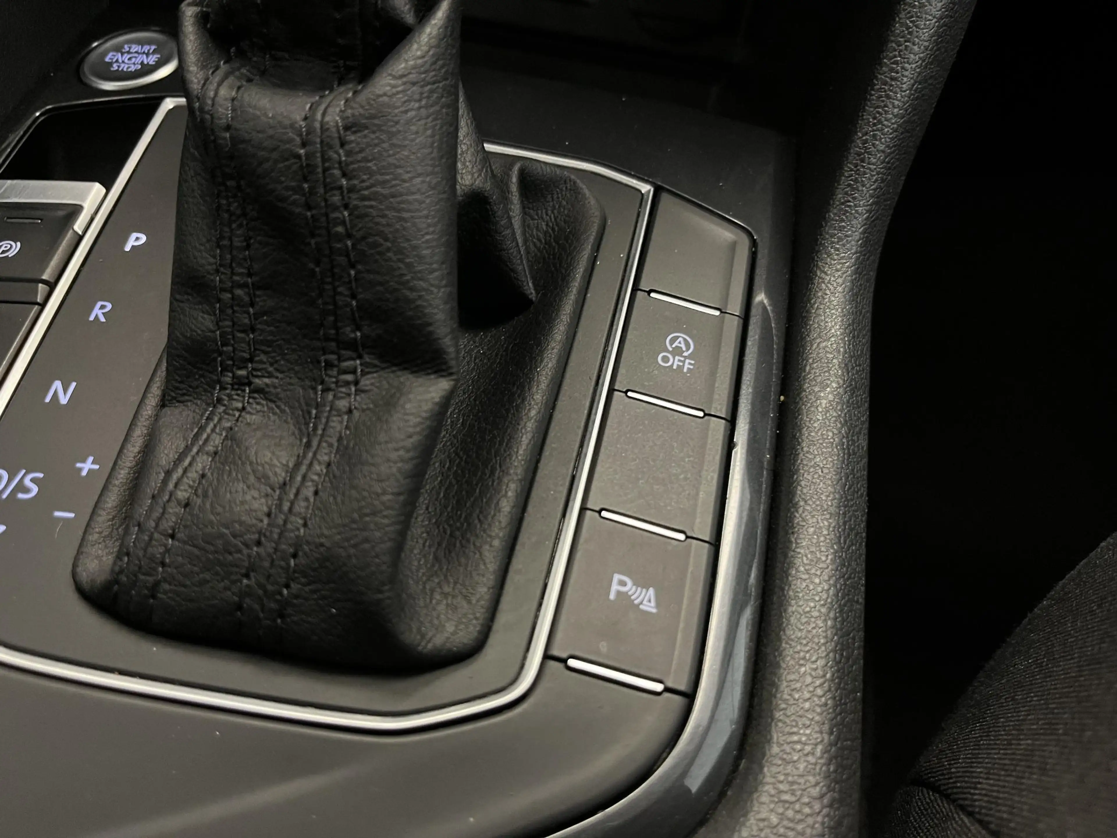 Volkswagen Tiguan Allspace 1.5 TSI Comfortline Business | TREKHAAK | CARPLAY — photo 39