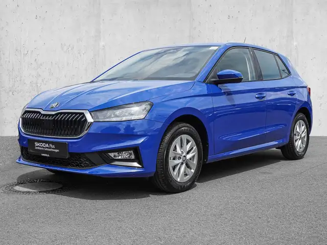 Skoda Fabia view 2