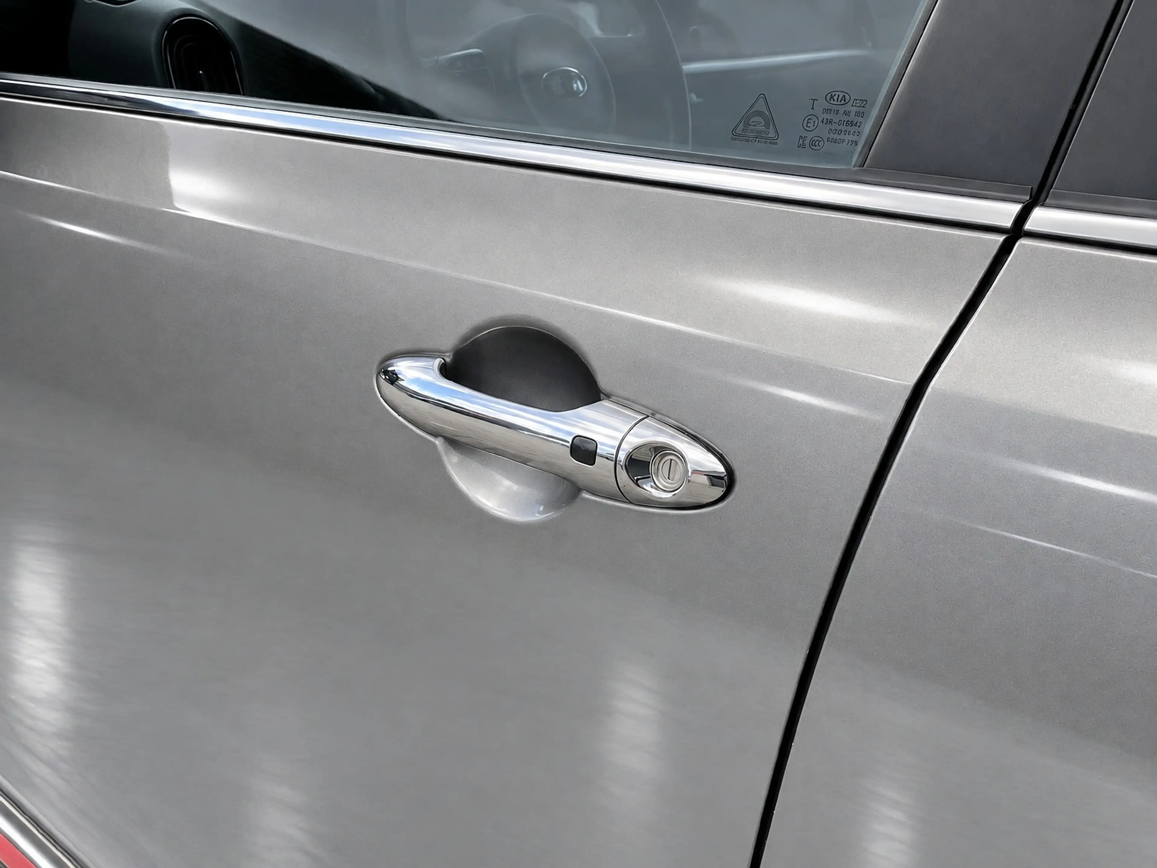 Kia Picanto 1.2 CVVT GT-Line 83 pk | navigatie | leder interie — photo 13