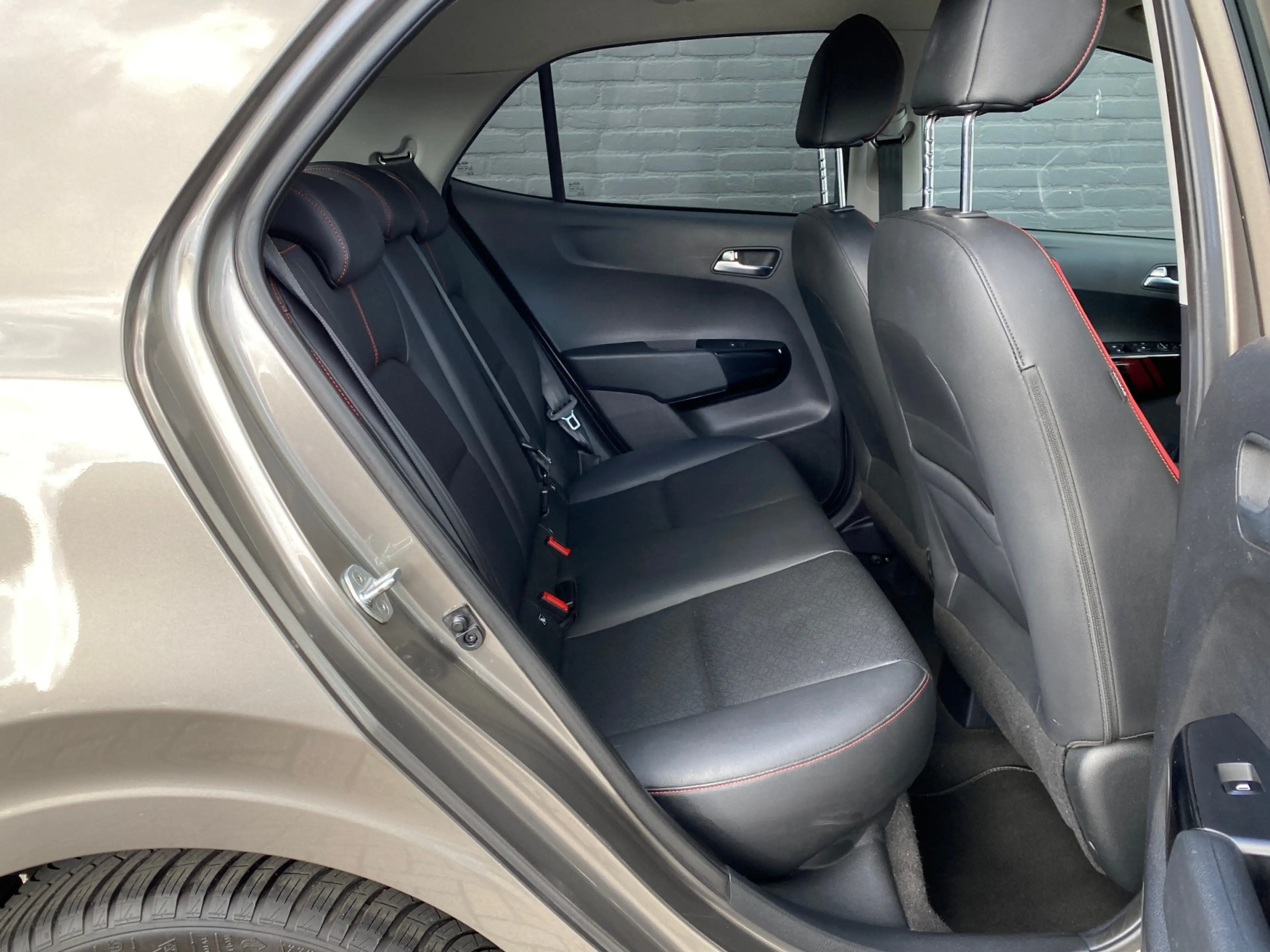 Kia Picanto 1.2 CVVT GT-Line 83 pk | navigatie | leder interie — photo 18