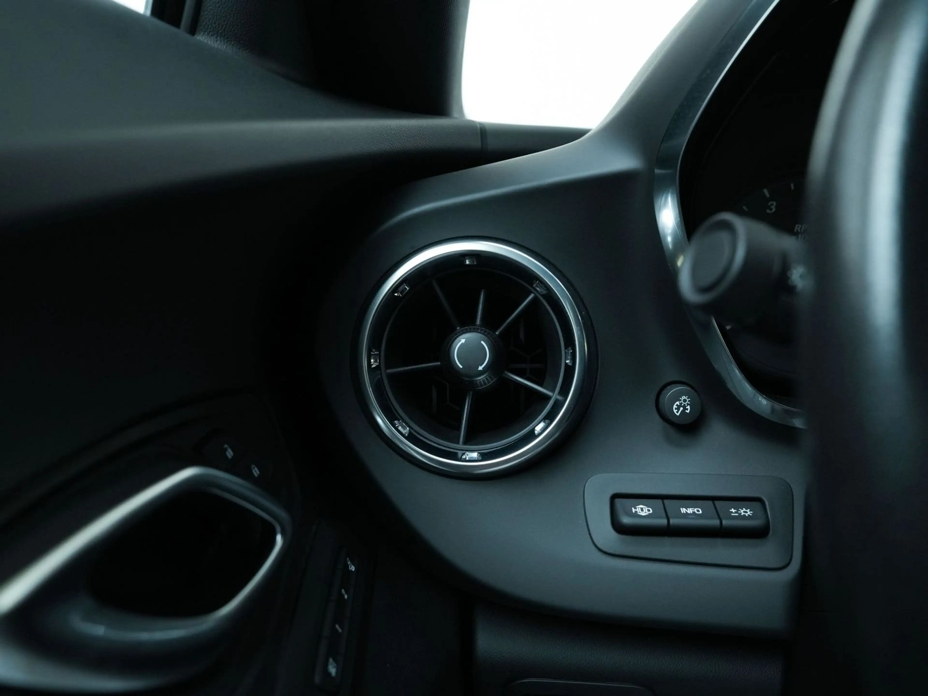 Chevrolet Camaro 6.2 V8 *DEUTSCH*RECARO*HUD*BOSE*AMBIENTE*TEMPOMAT* — photo 15