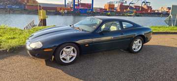 XK8 Coupe