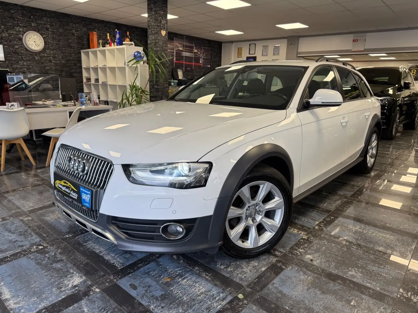 Audi A4 allroad quattro 2.0 TDI*Navi*Gepflegt*Xenon* Blanc - 1