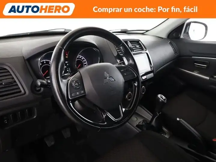 Mitsubishi ASX 2017, foto 12