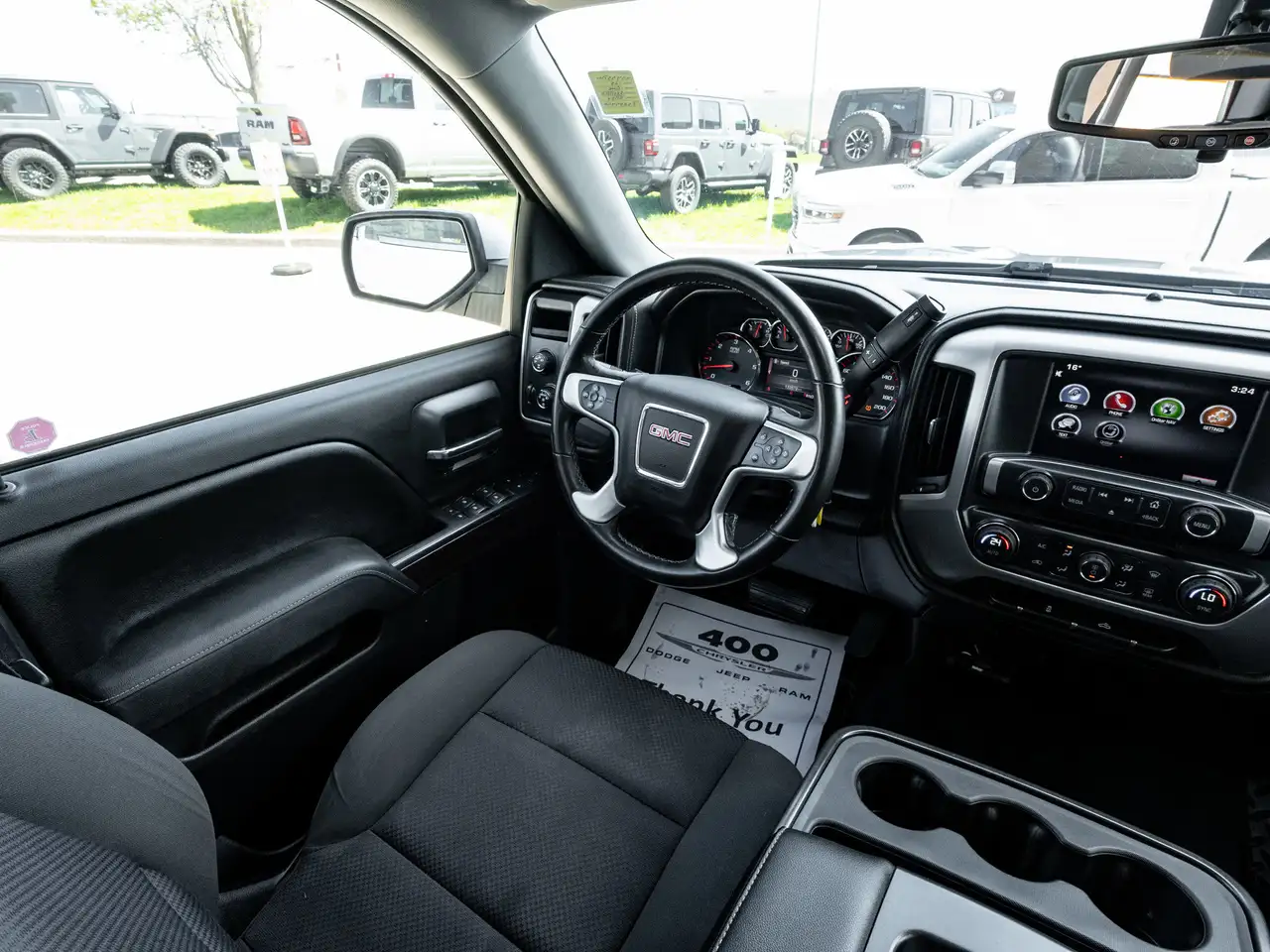 GMC Sierra 1500 снимка GMC Sierra 1500