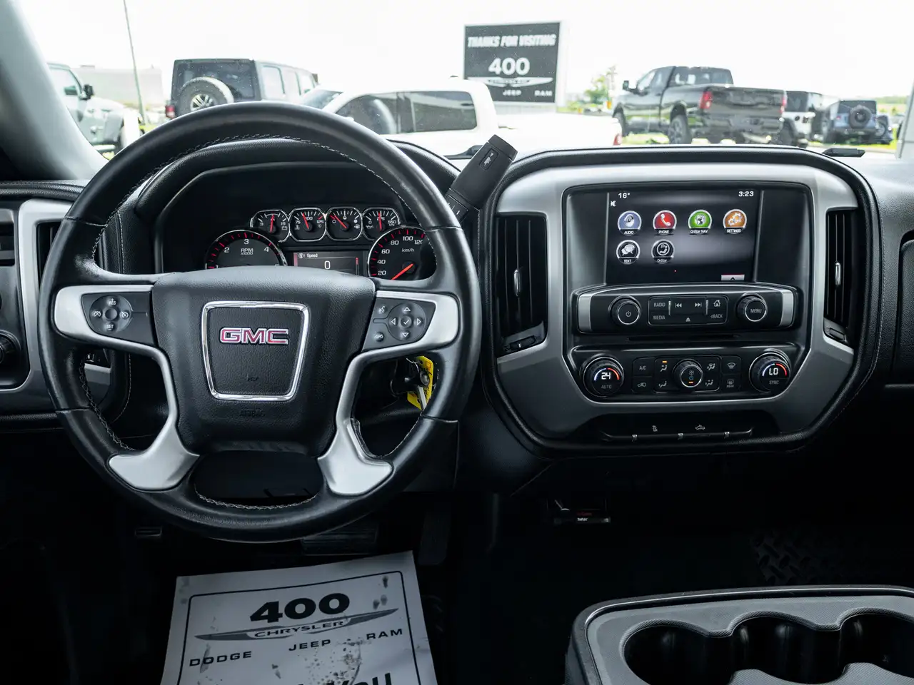 GMC Sierra 1500 снимка GMC Sierra 1500