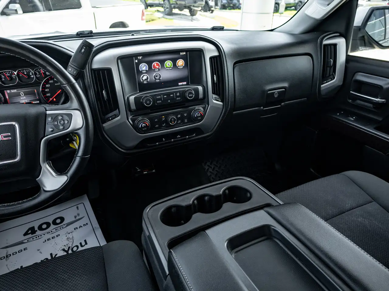 GMC Sierra 1500 снимка GMC Sierra 1500