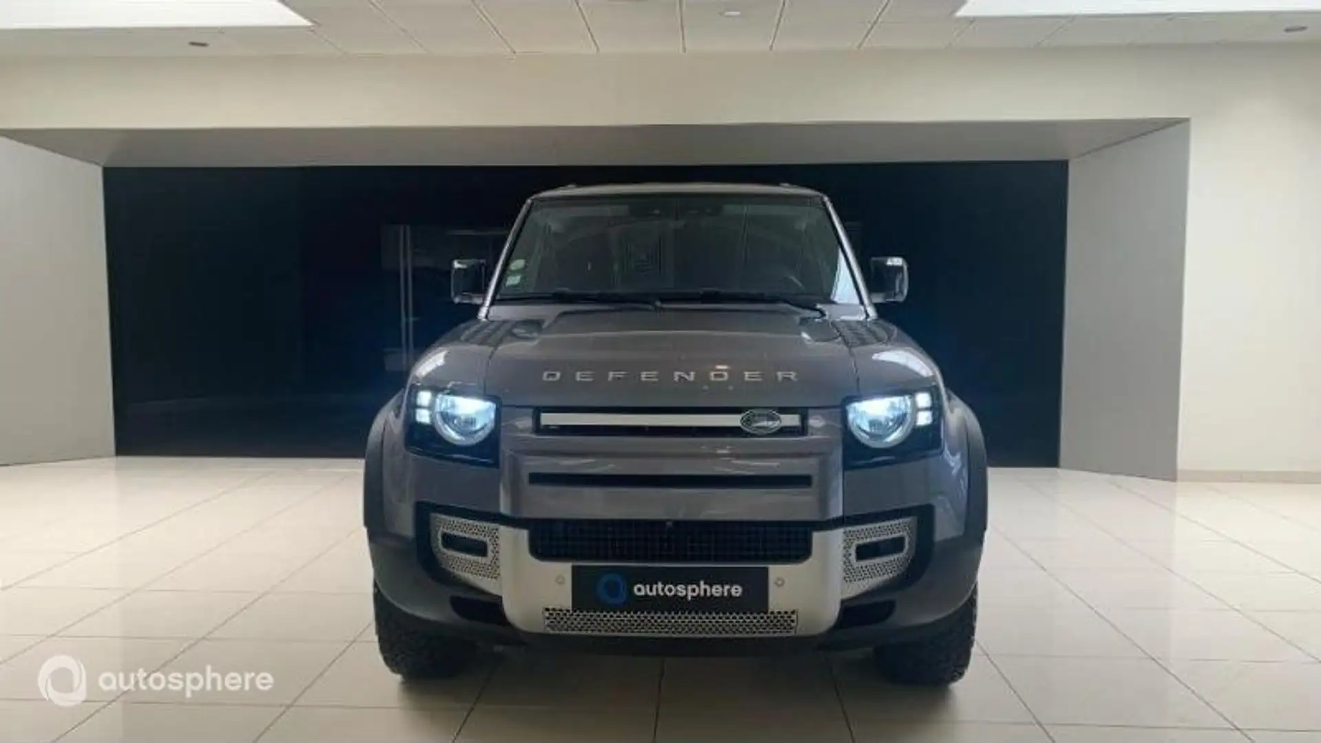 Land Rover Defender 90 3.0 D200 Hard Top S - 2