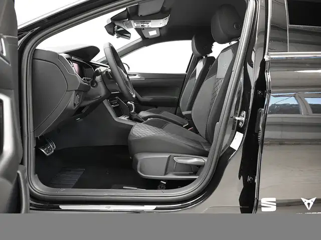 Volkswagen Taigo view 12