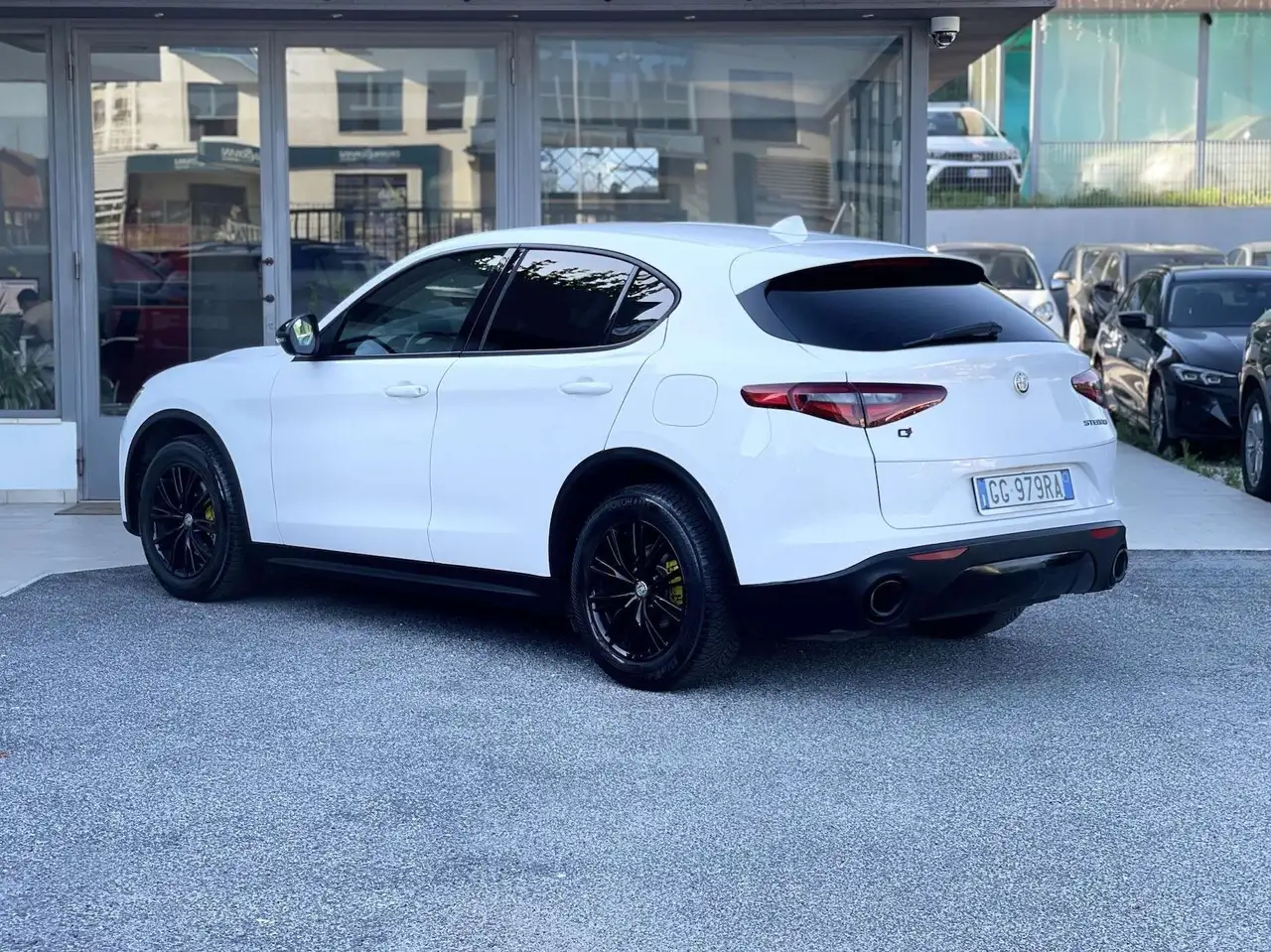 Alfa Romeo Stelvio 2021