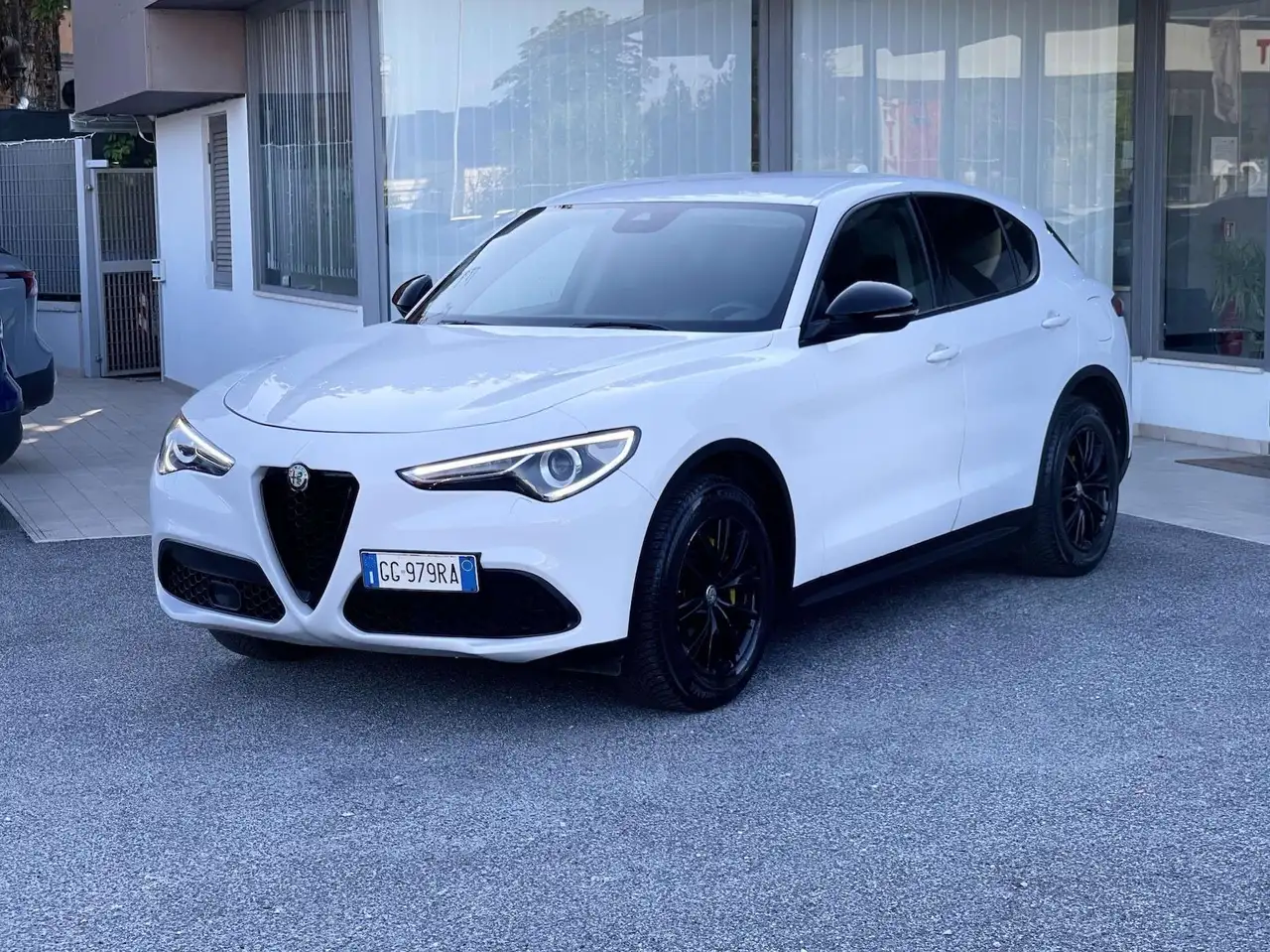 Alfa Romeo Stelvio 2021
