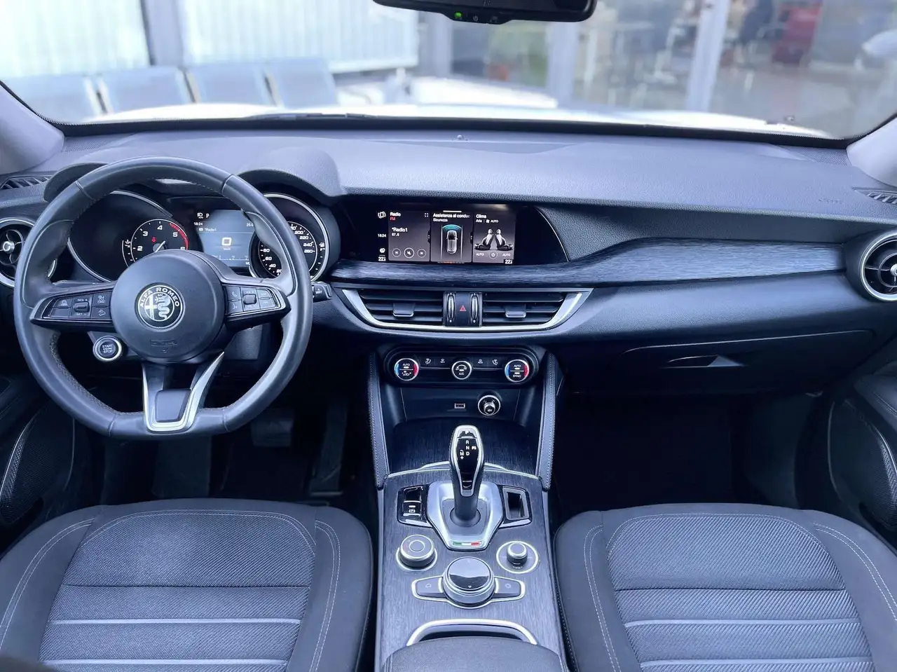 Alfa Romeo Stelvio 2021 — фото 6