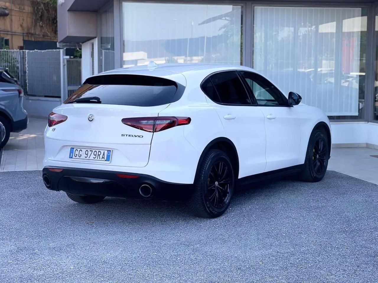 Alfa Romeo Stelvio 2021