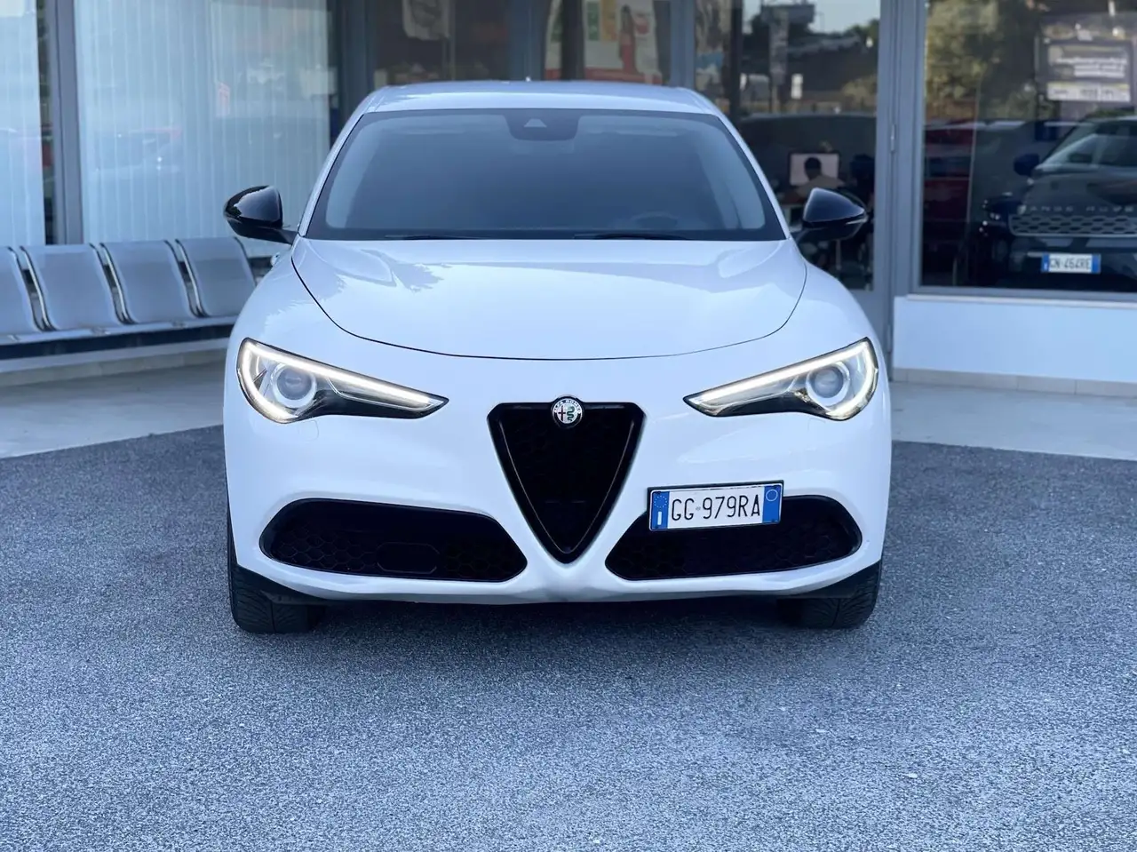 Alfa Romeo Stelvio 2021