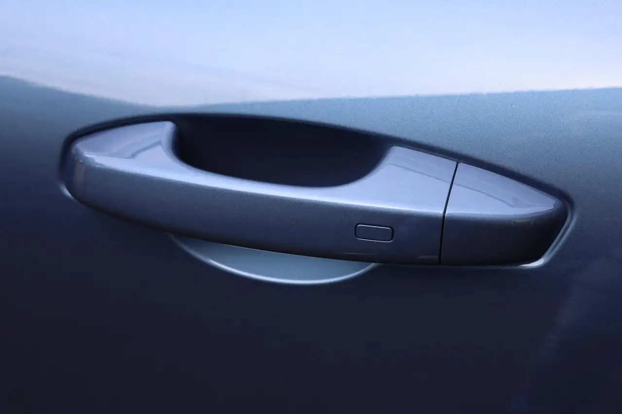 Geely Starray EM-i 2026 — фото 6