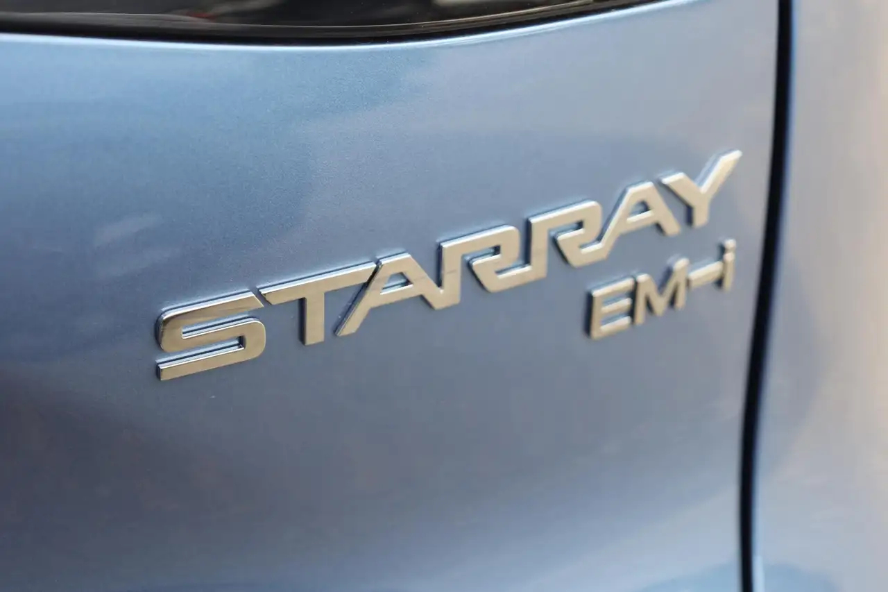 Geely Starray EM-i 2026