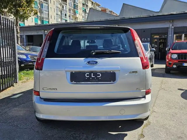 Ford C-Max view 5