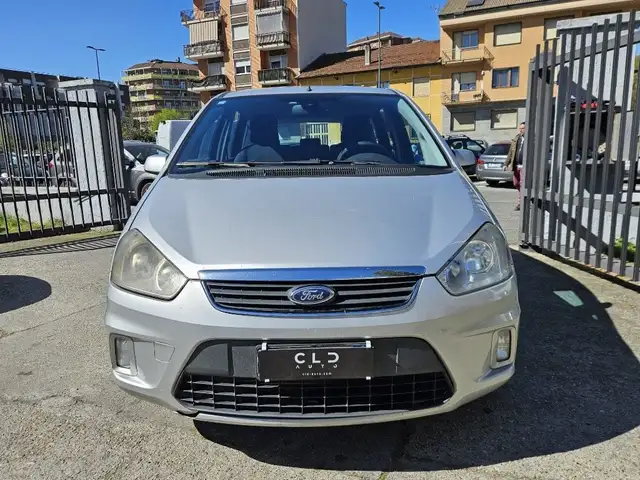 Ford C-Max view 2