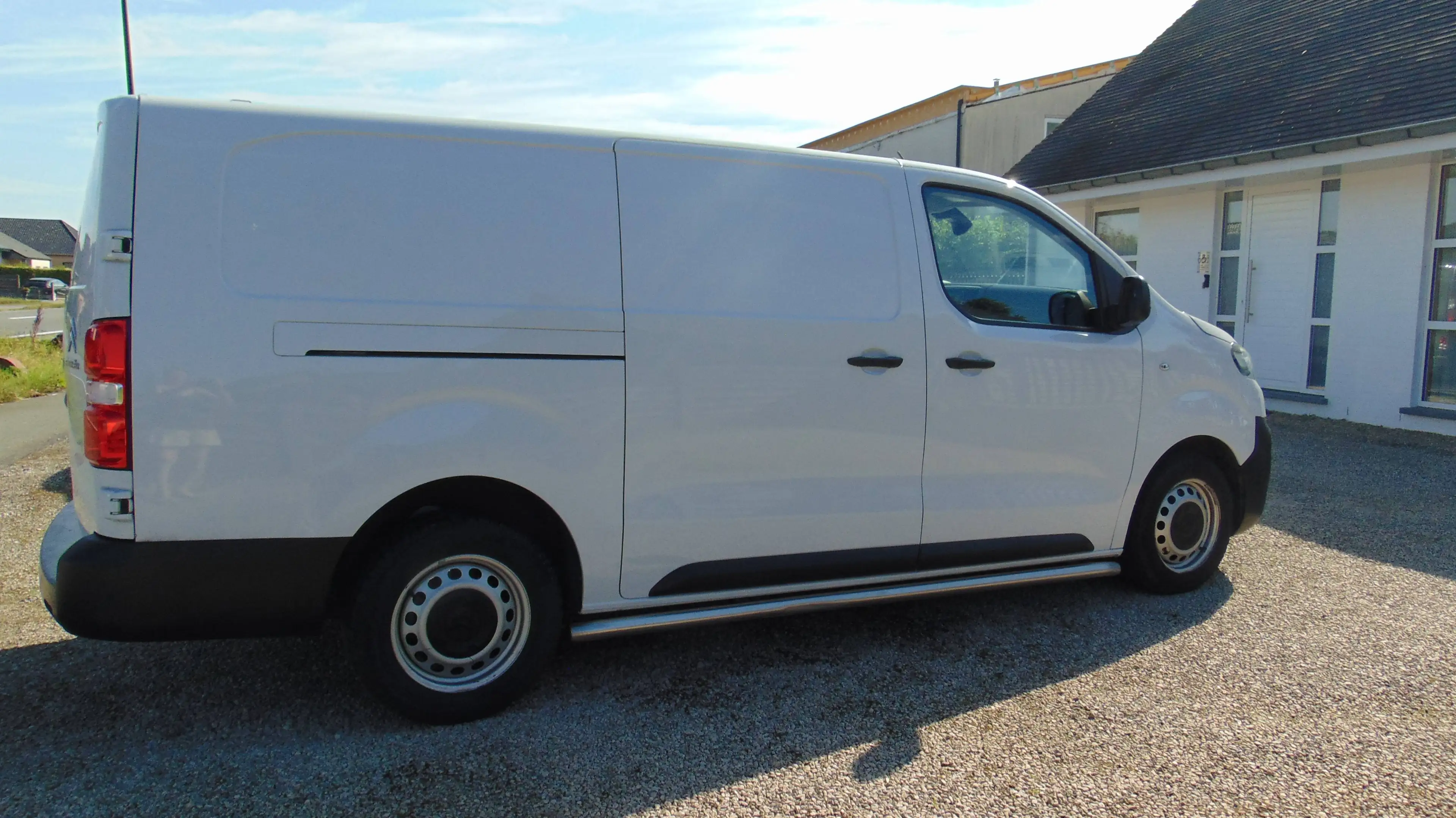 Citroen Jumpy — photo 13