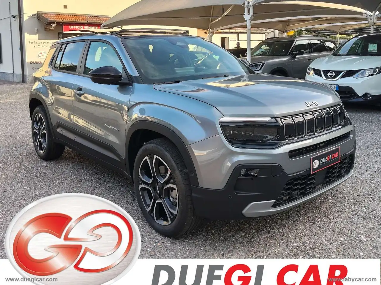 Jeep Avenger 1.2 Turbo 110CV e-Hybr. Summit — photo 1 of 15