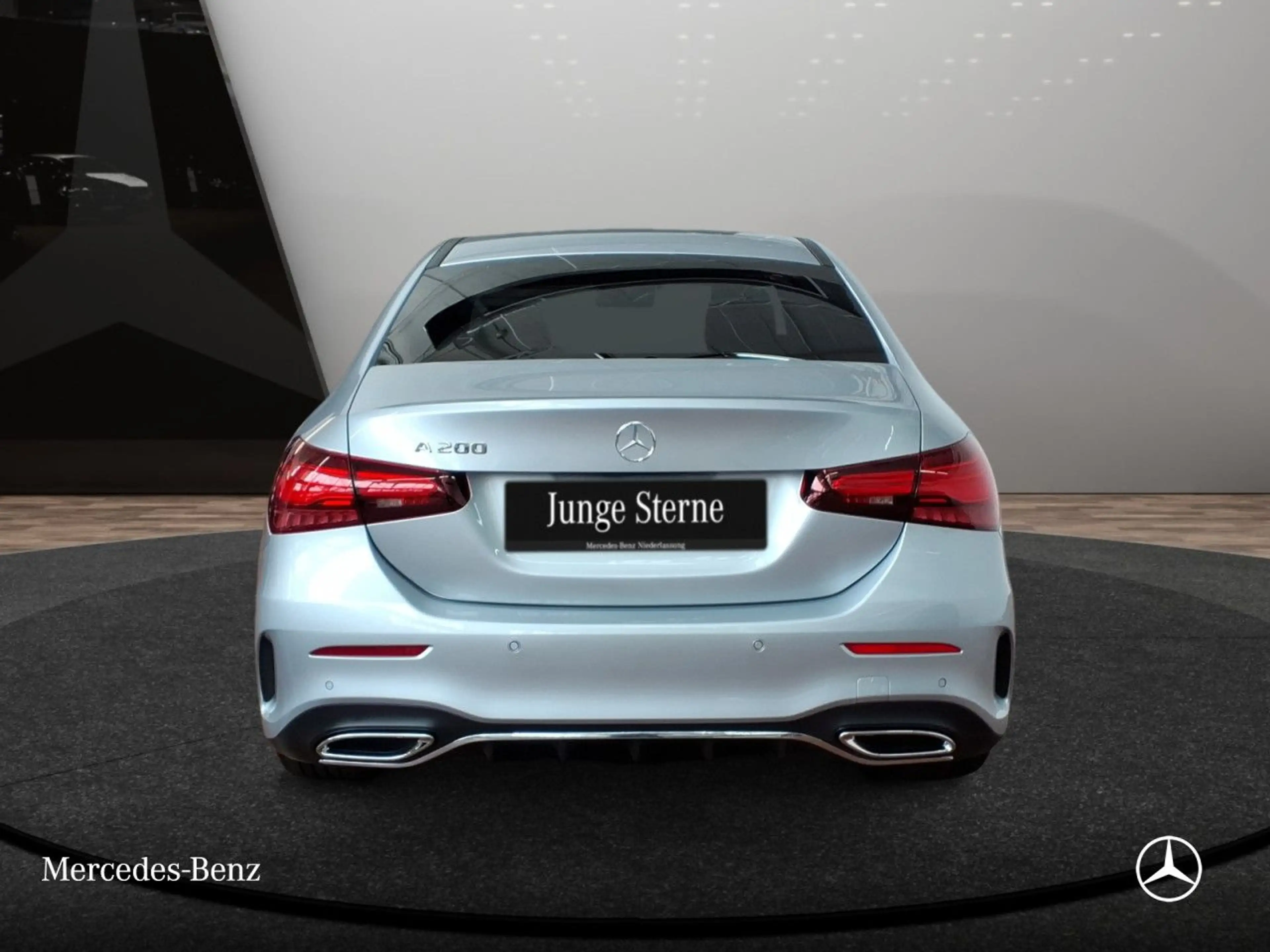 Mercedes-Benz A 200 Lim AMG+PANO+LED+STHZG+KAMERA+TOTW+KEYLESS — photo 7